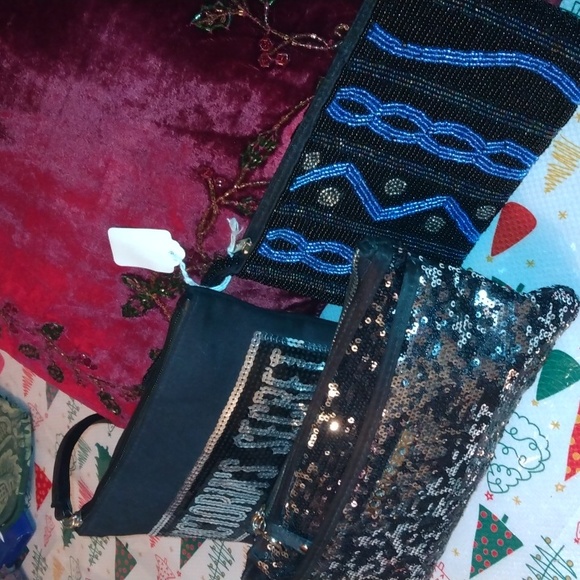 Victoria Secret two silver sequin cosmetic bags+ New beaded wristlet bag - Picture 6 of 17